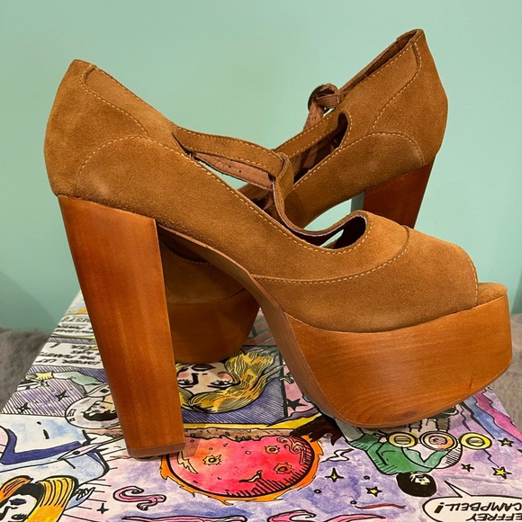 Jeffrey Campbell Foxy Tan Suede platform wood heel - Picture 13 of 16